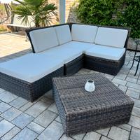 Divano da esterno in rattan