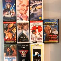 Lotto di 10 VHS di film di culto
