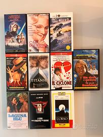 Lotto di 10 VHS di film di culto