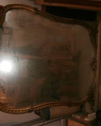 Specchio con cornice in legno