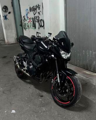 Kawasaki z750r
