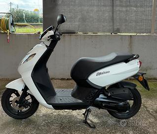 Scuter peugeot