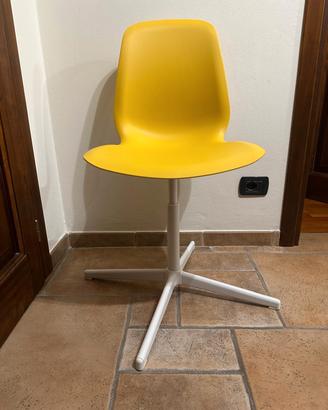 Sedia da scrivania gialla ikea