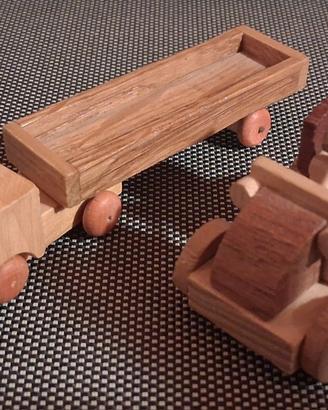 Set modellini in legno artigianale camion e auto