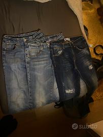 Tris di jeans