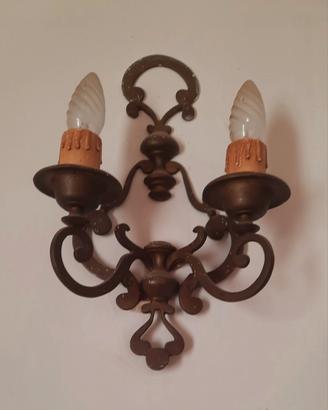 Applique da parete a 2 luci