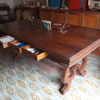 Scrittoio in legno pregiato