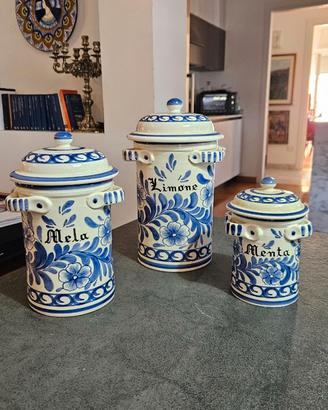 Tris di Barattoli da Cucina in Maiolica