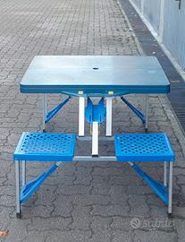 tavolino campeggio  richiudibile 4 posti.