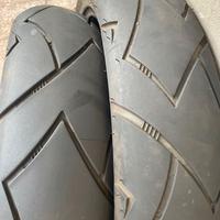 Gomme moto