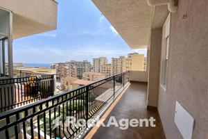 COMODO 5 VANI CON AMPI SPAZI ESTERNI