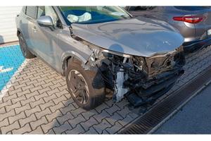 NISSAN  QUAHQAI   E-POWER  2025  SINISTRATA