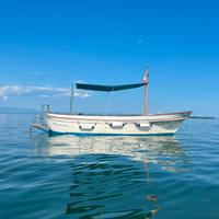 Gozzo in vetroresina 80hp 7 metri