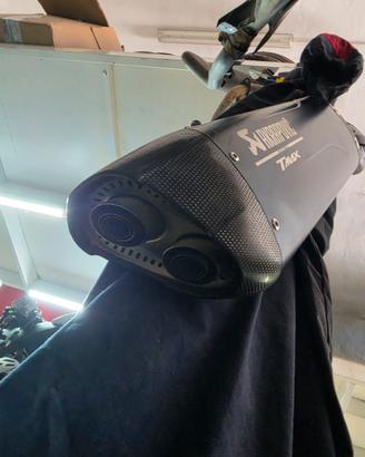 marmitta yamaha tmax 560