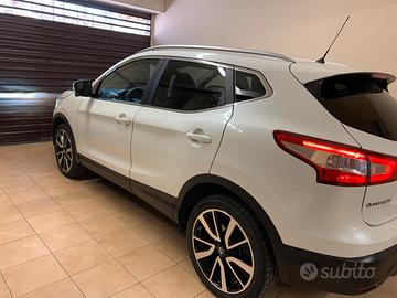 Nissan Quasqai 1.6 dci Tekna