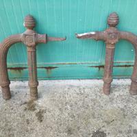 Vecchi Paracarri in ghisa fine '800 70x55x9 kg30