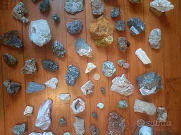 minerali e pietre da collezione lotto 