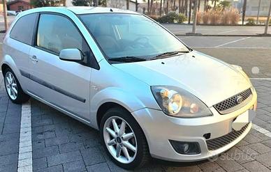 FORD FIESTA 1.4 TDI GHIA 2007