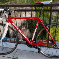 Bicicletta da strada Fuji Cross Pro