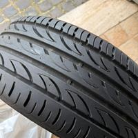 Pneumatici Pirelli estivi 225/40 ZR18 Nero GT