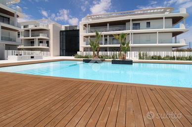 5 LOCALI A ROSETO DEGLI ABRUZZI