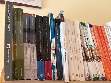 Libri - Scuola Media e Superiore