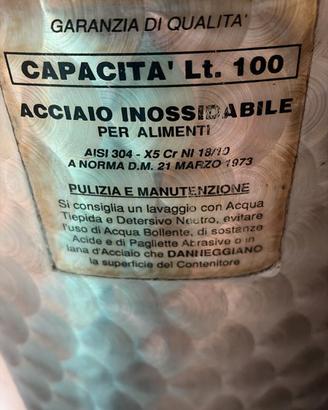 cisterna in acciaio 