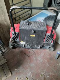 spazzatrice da piazzale