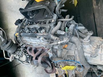 Motore toyota yaris 1.0 benzina sigla:1sz