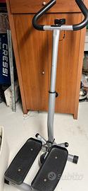 Stepper con manubrio regolabile