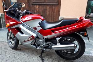 Kawasaki ZZR 250
