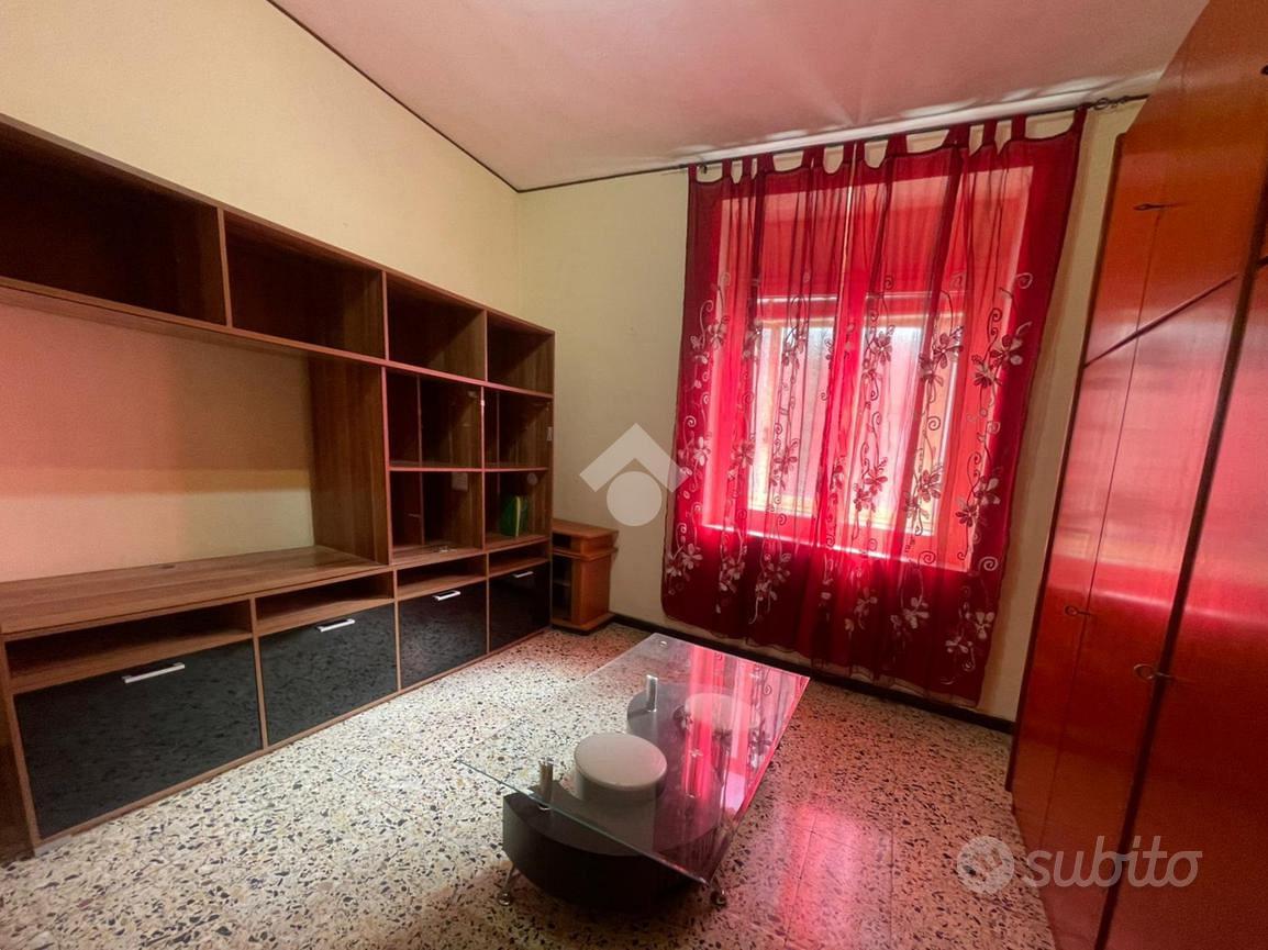 3 LOCALI A CAGLIARI - Vista 2