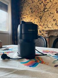 Macchina da caffè Nespresso Vertuo a capsule