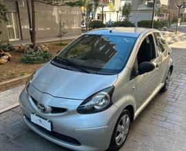 Toyota Aygo 1.0 12V VVT-i 5 porte Now