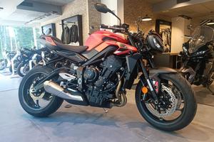 TRIUMPH Street Triple 765 R