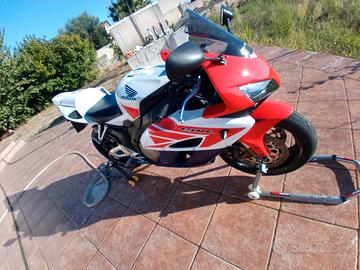 Honda CBR 1000 rr hrc
