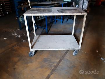 Carrello in ferro