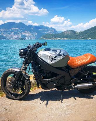Kawasaki ZX600