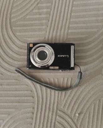 Panasonic Lumix DMC-FS3 8MP Leica Zoom 3x