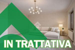 PORZIONE DI BIFAMILIARE A COLOGNE