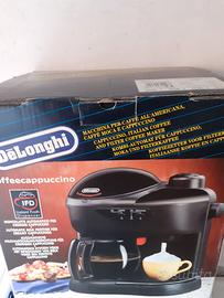 Macchina da caffè e cappuccino