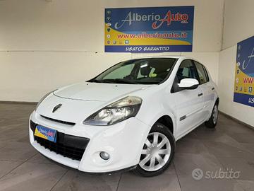 RENAULT Clio 1.2 16V 5 porte Live!