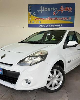 RENAULT Clio 1.2 16V 5 porte Live!