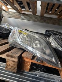 FARO DESTRO MOVANO 2020