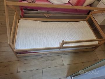 letto Montessori in legno naturale, senza materass