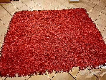 Splendido tappeto rosso
