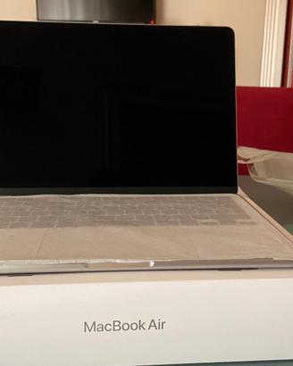 MacBook Air m4 da 13" - Chip M4 - anno 2025 - 16GB