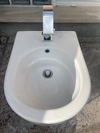 GABINETTO E BIDET SEMIUSATI