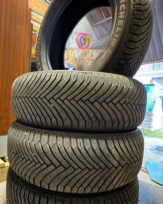Gomme Michelin Alpin 7 - 215/60 R17