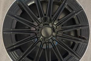 Cerchio Mercedes GLA GLB RAGGIO 20 amg